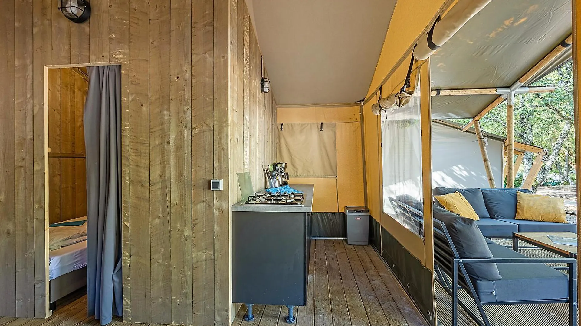Easyatent Safari Tents Bijela Uvala 포레치 캠프장